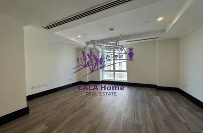 Apartment - Studio - 1 Bathroom for rent in Viva Central - Viva Bahriyah - The Pearl Island - Doha