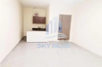 شقة - 1 حمام للايجار في الدحيل - الدحيل - الدوحة