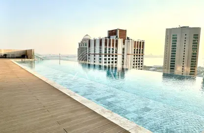 شقة - 3 غرف نوم - 5 حمامات للايجار في برج وست باي - الخليج الجنوبي - الخليج الغربي - الدوحة