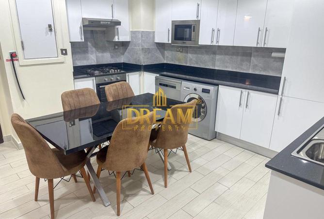 967545 - Property Image 3