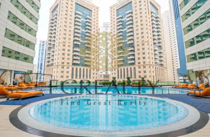 Apartment - 2 Bedrooms - 2 Bathrooms for rent in Beverly Hills Tower - West Bay - West Bay - Doha