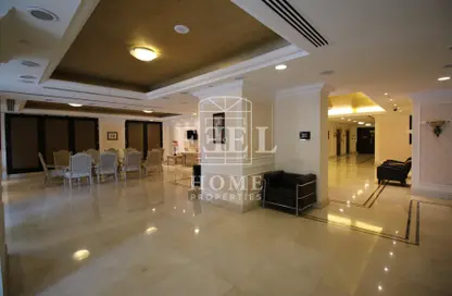 صورة لـ استقبال / بهو شقة - غرفة نوم - 2 حمامات للايجار في برج ريفييرا - جزيرة اللؤلؤة - الدوحة ، صورة رقم 1