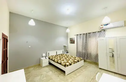 شقة - 1 حمام للايجار في شارع المطار القديم - طريق المطار القديم - الدوحة