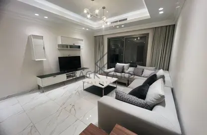 Apartment - 2 Bedrooms - 2 Bathrooms for rent in Viva West - Viva Bahriyah - The Pearl Island - Doha Apartment - 2 Bedrooms - 2 Bathrooms for rent in Viva West - Viva Bahriyah - The Pearl Island - Doha