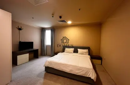 Apartment - Studio - 1 Bathroom for rent in Anas Street - Fereej Bin Mahmoud North - Fereej Bin Mahmoud - Doha