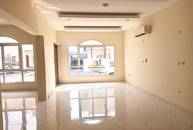 974171 - Property Image 3