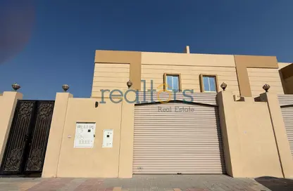 Villa - 5 Bedrooms - 6 Bathrooms for rent in Al Thumama - Al Thumama - Doha