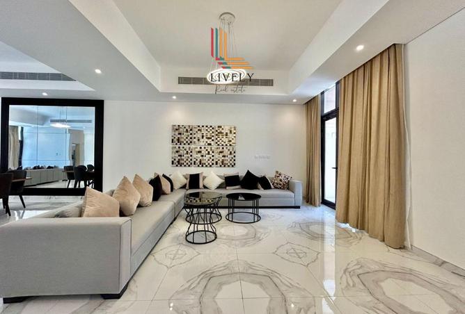 997246 - Property Image 2