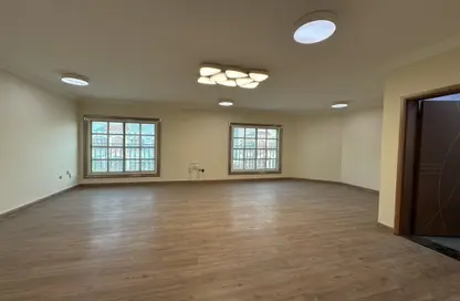 Apartment - 3 Bedrooms - 3 Bathrooms for rent in Al Wakra - Al Wakra - Al Wakrah - Al Wakra