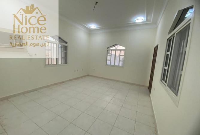 907627 - Property Image 3