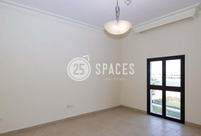 898838 - صورة العقار 3