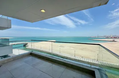 Apartment - 1 Bedroom - 1 Bathroom for sale in Burj Al Marina - Marina District - Lusail