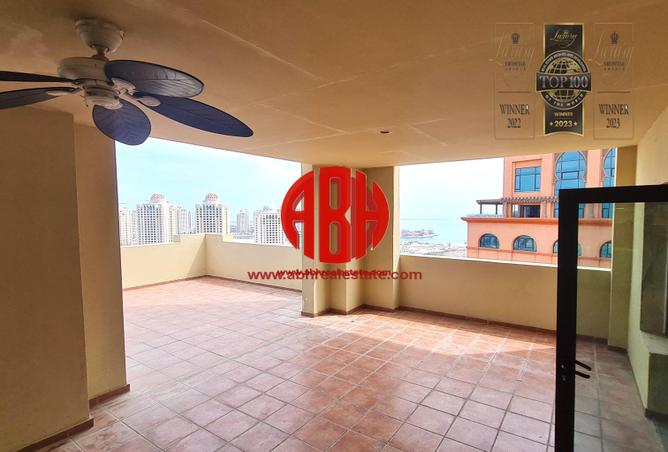 956716 - Property Image 3