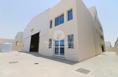Warehouse - Studio for rent in East Industrial Street - Birkat Al Awamer - Al Wakra