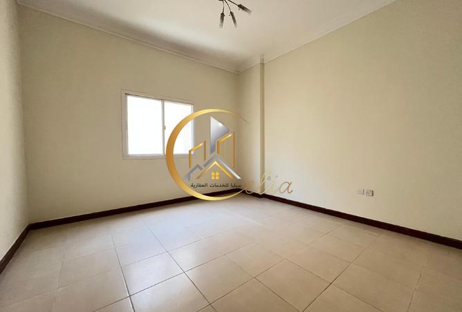 888046 - Property Image 3