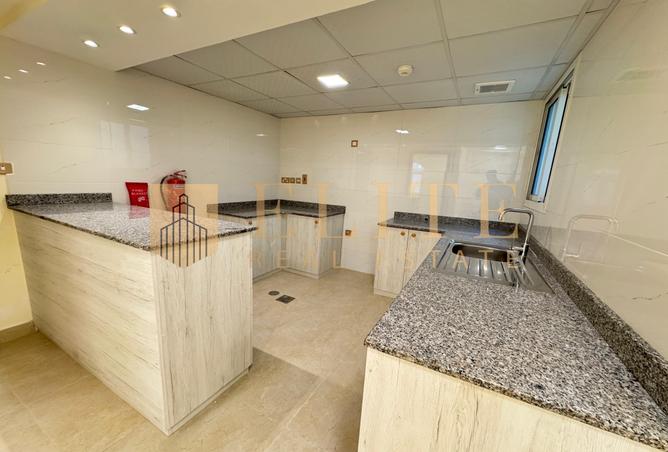 932768 - Property Image 3