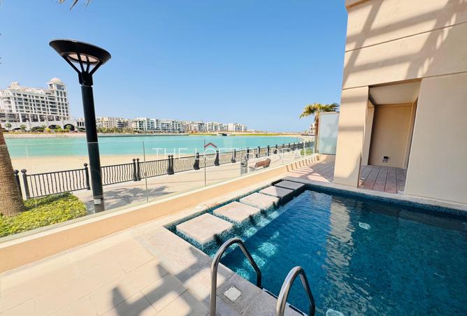 935848 - Property Image 2