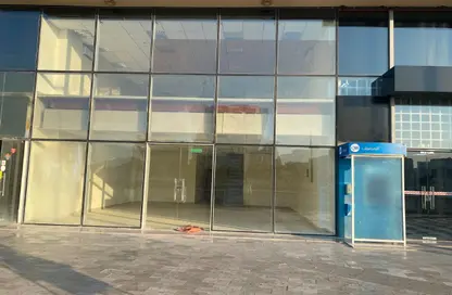 Shop - Studio - 1 Bathroom for rent in Old Al Ghanim - Al Ghanim - Doha