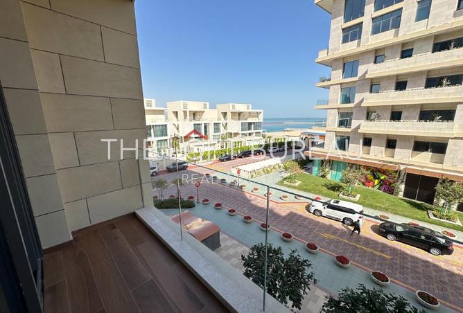 1002259 - Property Image 2