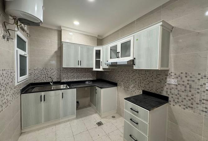 952261 - Property Image 3