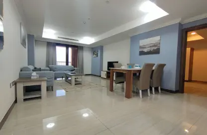 Apartment - 1 Bedroom - 2 Bathrooms for rent in East Porto Drive - Porto Arabia - The Pearl Island - Doha