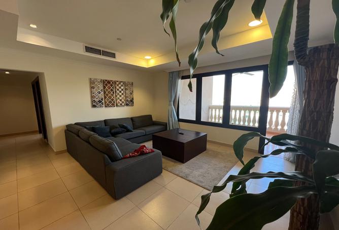 953326 - Property Image 2