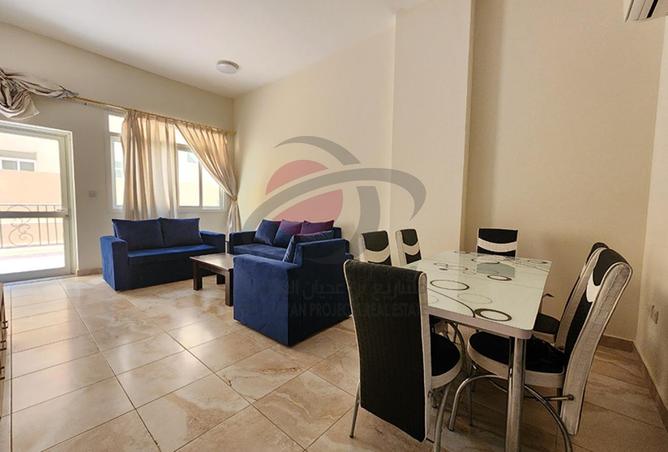 909054 - Property Image 2