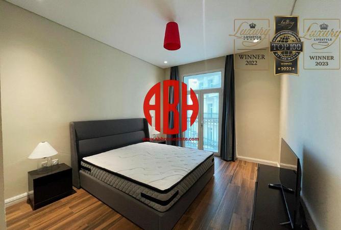 998375 - Property Image 3