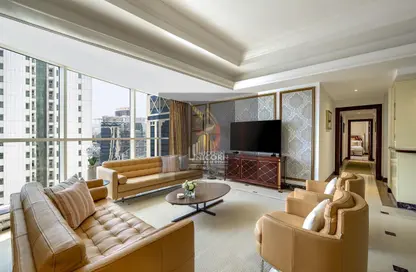 Apartment - 3 Bedrooms - 3 Bathrooms for rent in West Bay - West Bay - Doha
