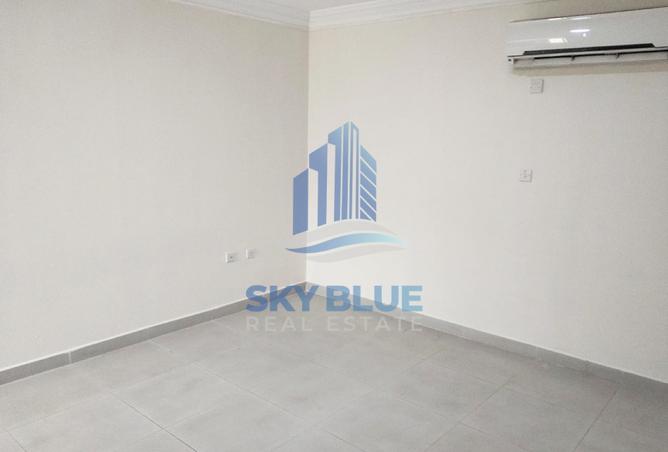 945655 - Property Image 3