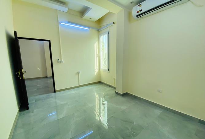 993329 - Property Main Image