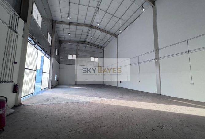 952204 - Property Image 2