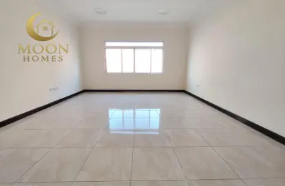 Apartment - 2 Bedrooms - 2 Bathrooms for rent in Al Mansoura - Al Mansoura - Doha