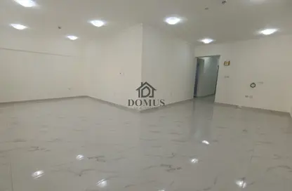 Apartment - 3 Bedrooms - 3 Bathrooms for rent in Bin Omran - Fereej Bin Omran - Doha