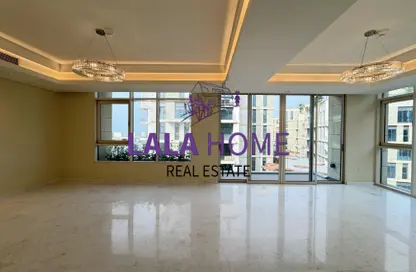 Apartment - 4 Bedrooms - 6 Bathrooms for sale in Gewan Island - The Pearl Island - Doha