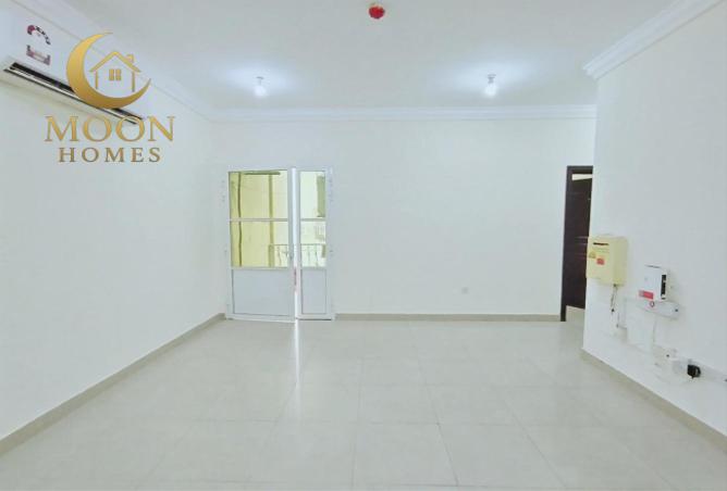 978307 - Property Main Image