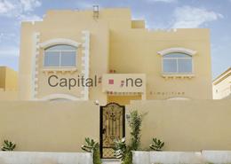 Villa - 4 bedrooms - 4 bathrooms for rent in Wholesale Market Street - Abu Hamour - Doha