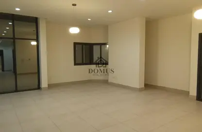 Apartment - 2 Bedrooms - 2 Bathrooms for rent in Anas Street - Fereej Bin Mahmoud North - Fereej Bin Mahmoud - Doha