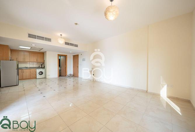 966375 - Property Image 2