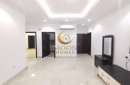 Apartment - 2 Bedrooms - 2 Bathrooms for rent in Muntazah 7 - Al Muntazah - Doha