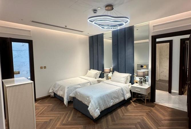 993973 - Property Image 2