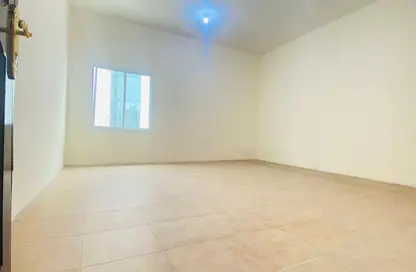 Apartment - 2 Bedrooms - 2 Bathrooms for rent in Al Muntazah Street - Al Muntazah - Doha