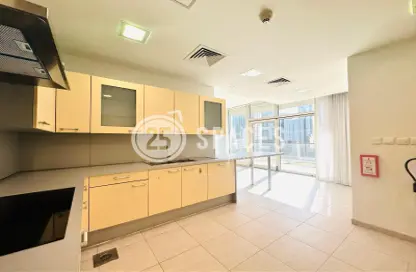 Apartment - 2 Bedrooms - 3 Bathrooms for rent in West Bay Tower - West Bay - West Bay - Doha