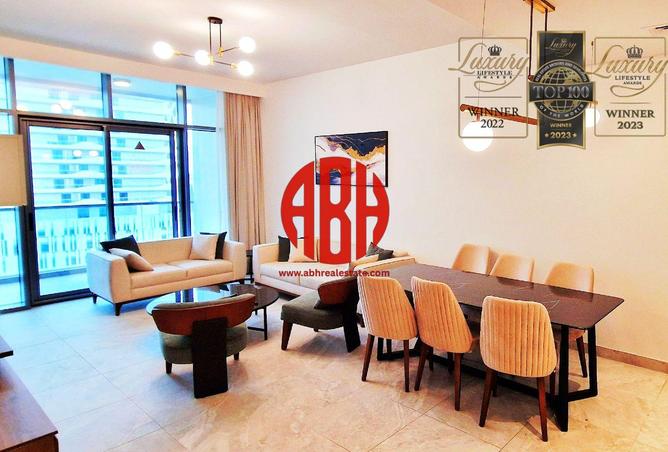 992791 - Property Image 2