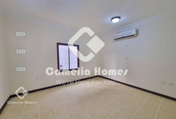 984972 - Property Image 2