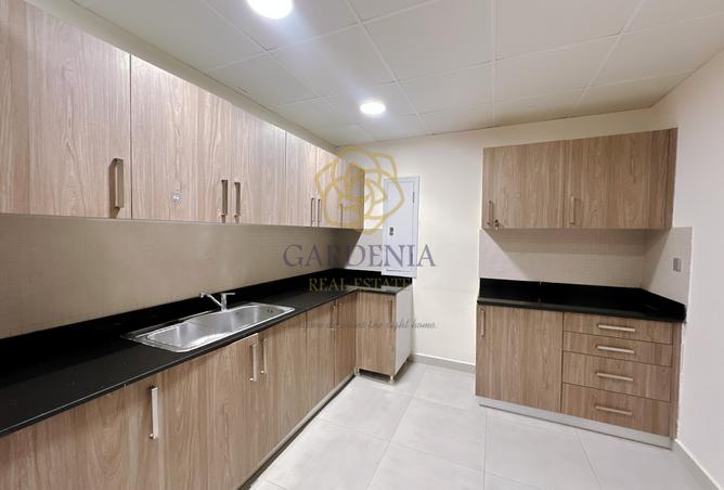 939822 - Property Image 3