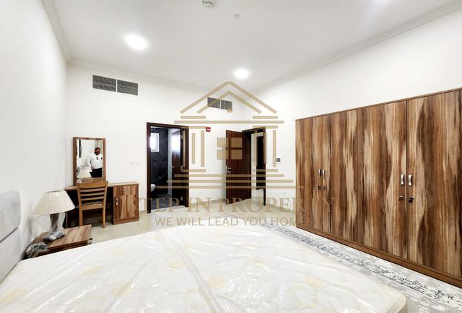 1001786 - Property Image 2