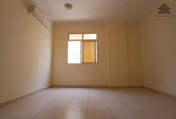 903300 - Property Main Image