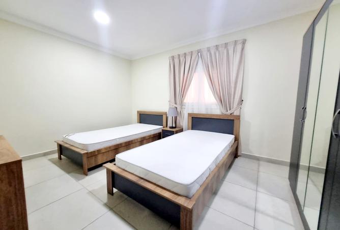 953923 - Property Image 3