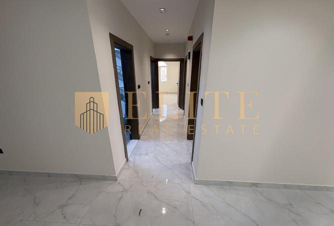 1005261 - صورة العقار 2